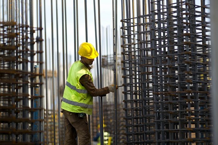 Aço tem aumento de 20% e já começa a ser repassado para a indústria